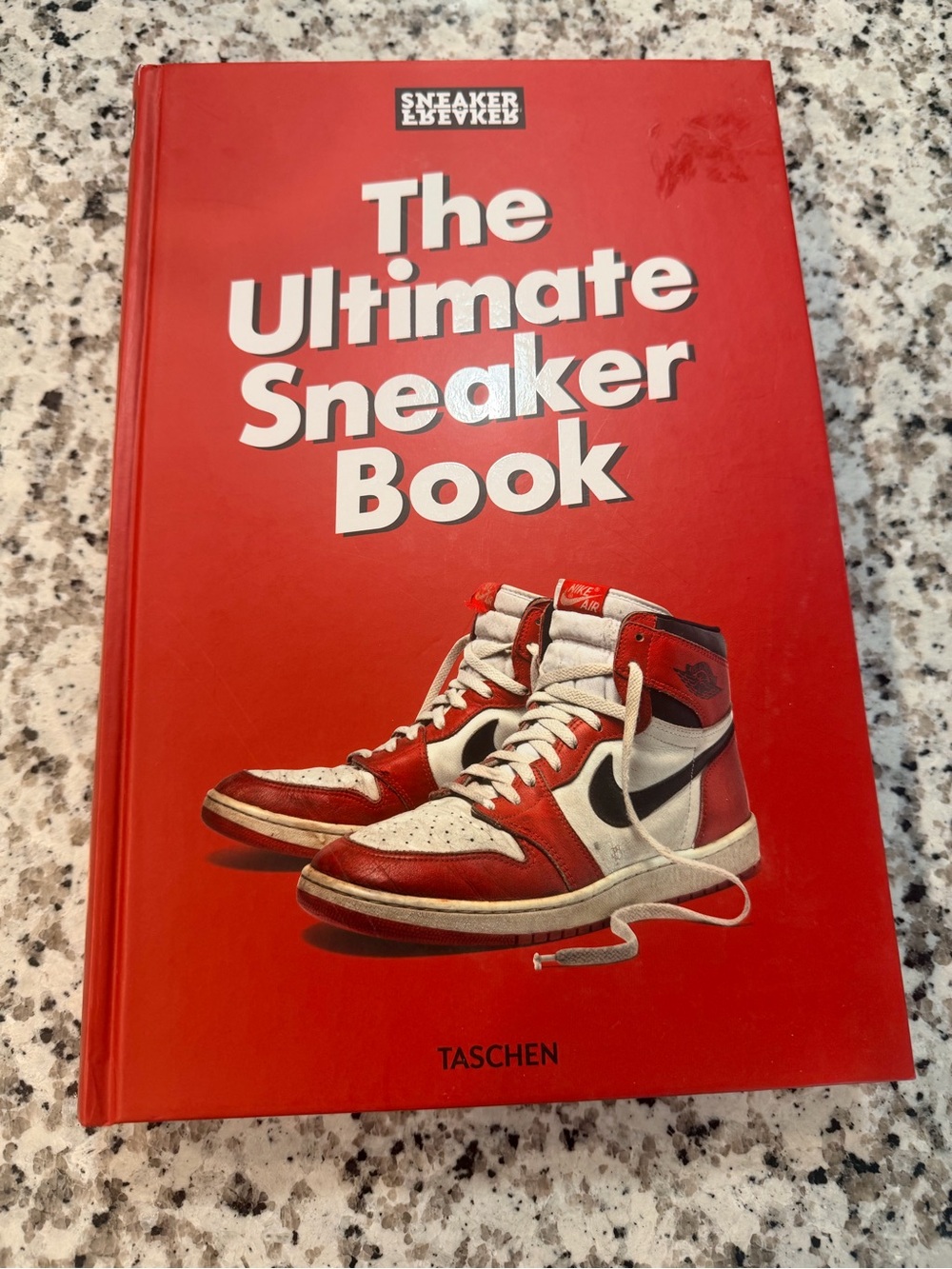 Men's High-Top Sneaker in Red and White - Unbranded